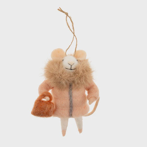 Wintry Wendy Mouse